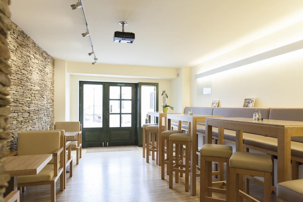 Rezidence Zvon Guest house